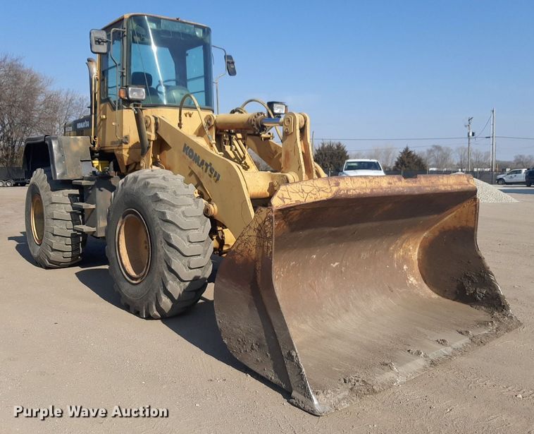 image for item DP2611 2002 Komatsu WA320-3H wheel loader