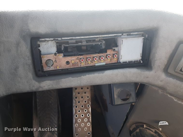 image for item DP2611 2002 Komatsu WA320-3H wheel loader