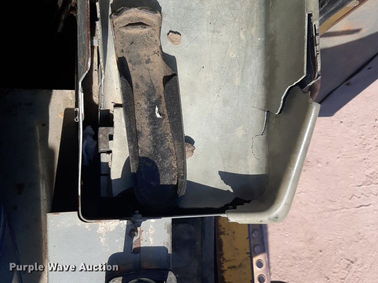 image for item DP2611 2002 Komatsu WA320-3H wheel loader