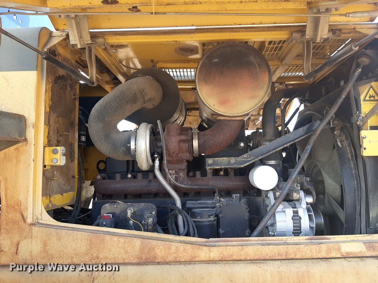 image for item DP2611 2002 Komatsu WA320-3H wheel loader