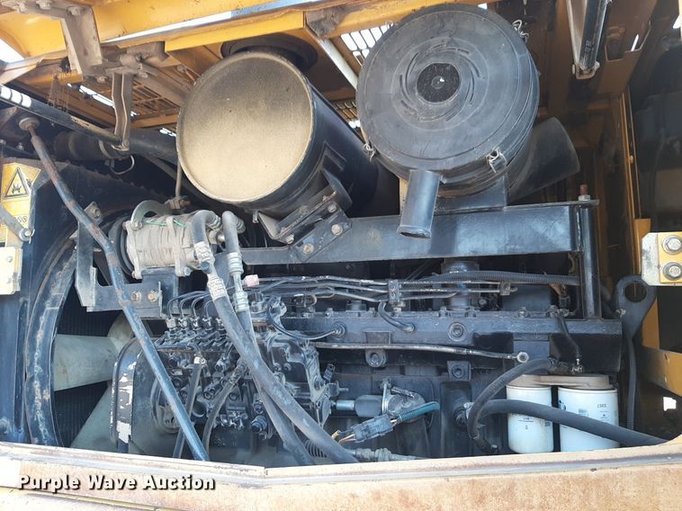 image for item DP2611 2002 Komatsu WA320-3H wheel loader