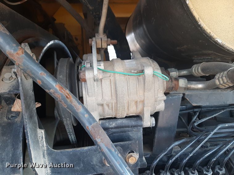 image for item DP2611 2002 Komatsu WA320-3H wheel loader