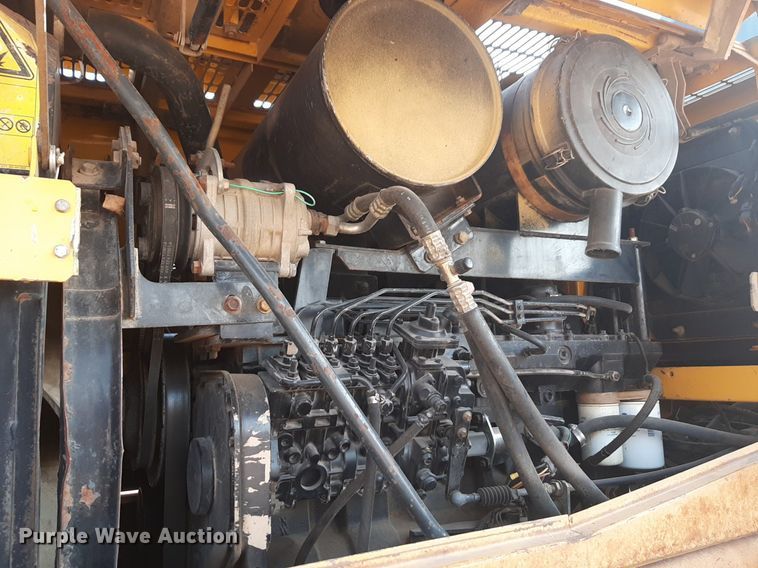 image for item DP2611 2002 Komatsu WA320-3H wheel loader