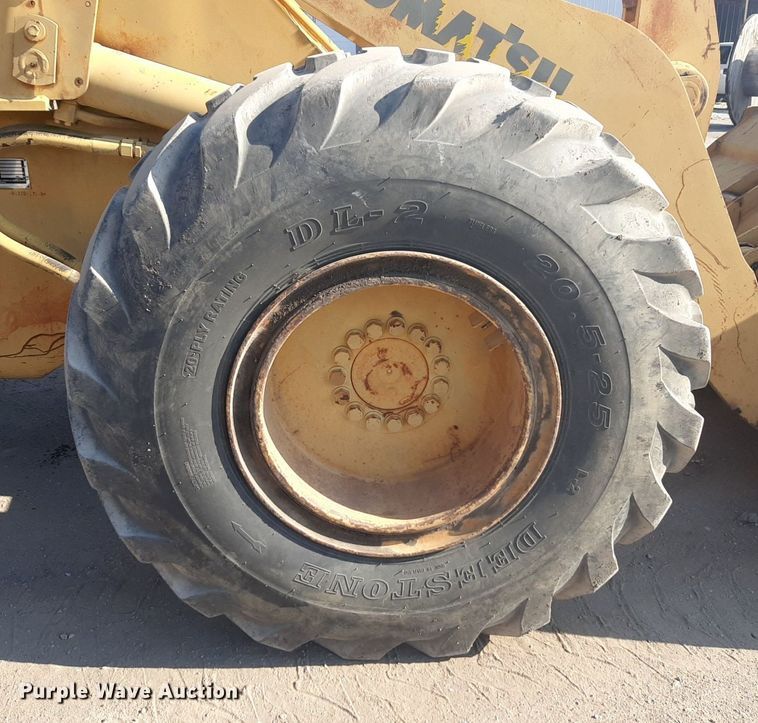image for item DP2611 2002 Komatsu WA320-3H wheel loader