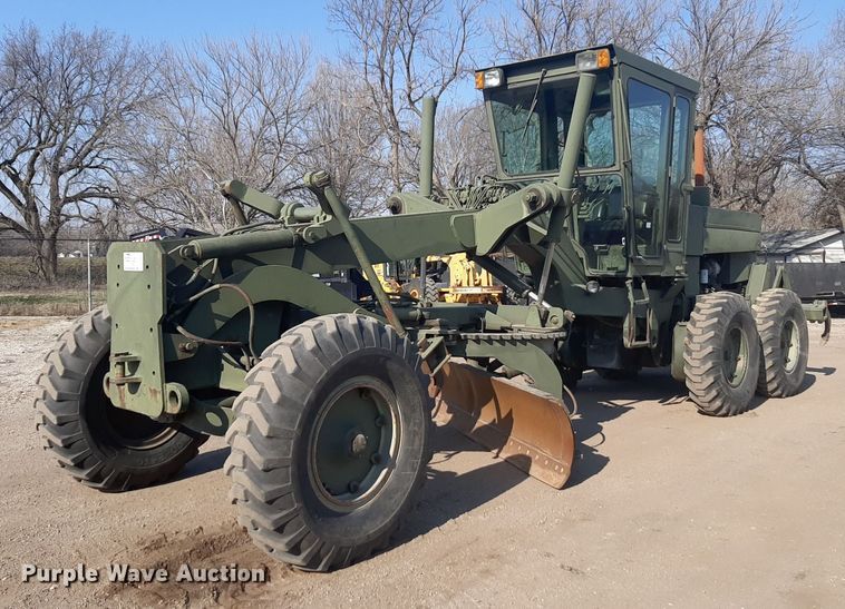 image for item DP2612 1986 Champion 710A motor grader