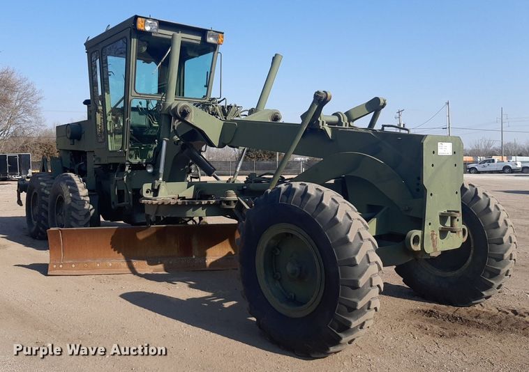 image for item DP2612 1986 Champion 710A motor grader