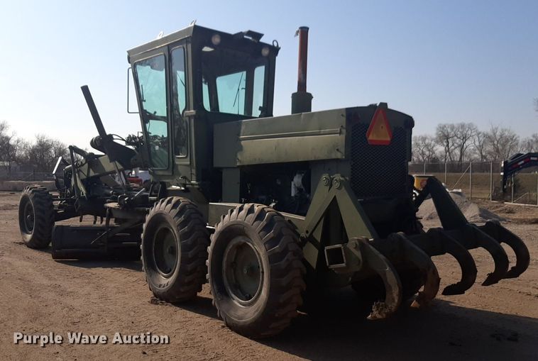 image for item DP2612 1986 Champion 710A motor grader