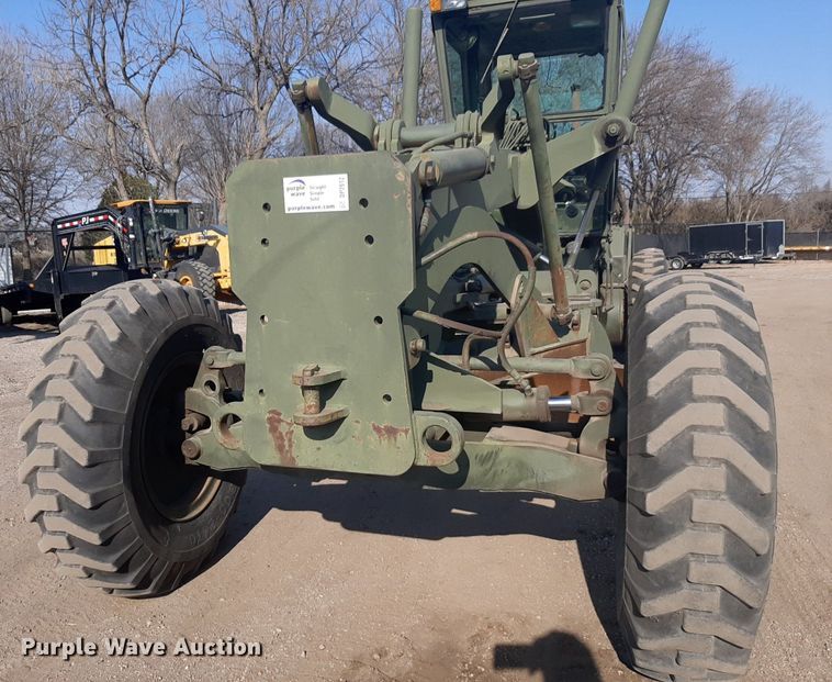 image for item DP2612 1986 Champion 710A motor grader