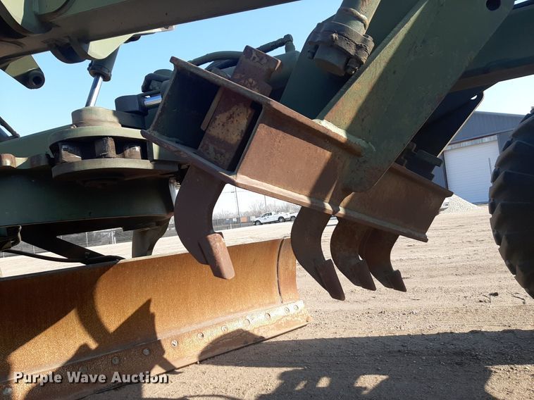 image for item DP2612 1986 Champion 710A motor grader