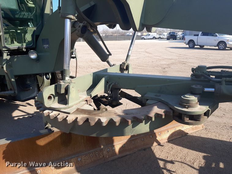 image for item DP2612 1986 Champion 710A motor grader