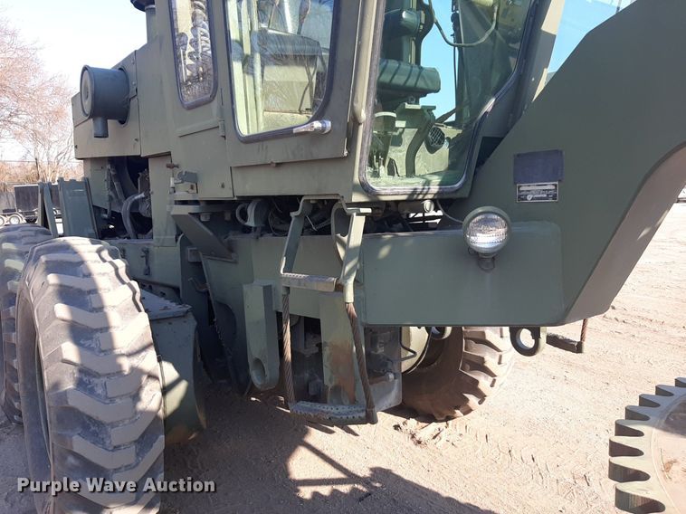 image for item DP2612 1986 Champion 710A motor grader