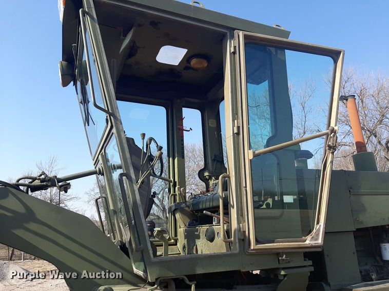 image for item DP2612 1986 Champion 710A motor grader