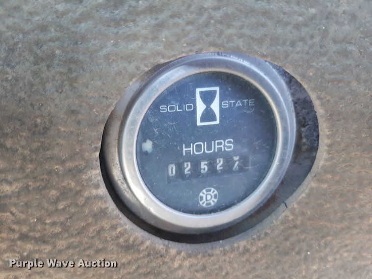 image for item DP2612 1986 Champion 710A motor grader