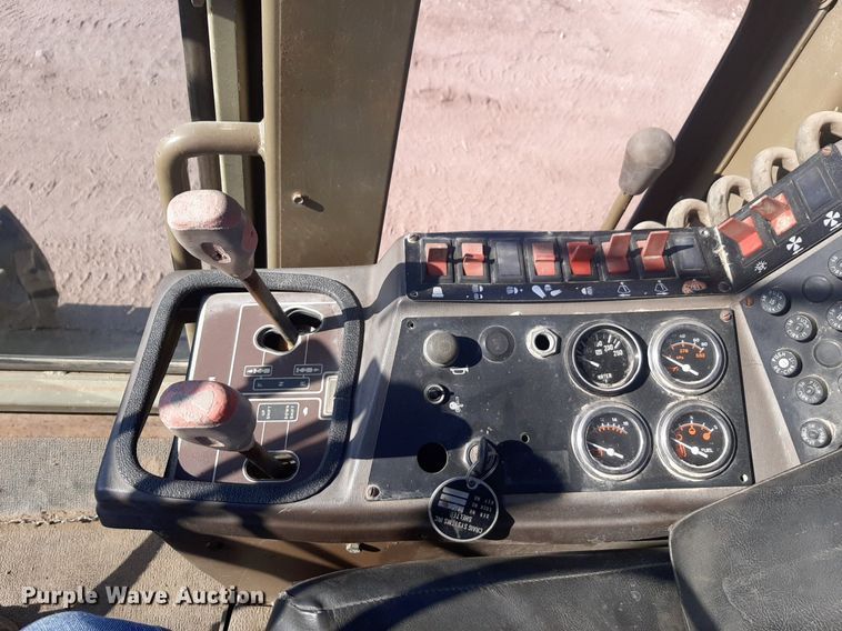 image for item DP2612 1986 Champion 710A motor grader