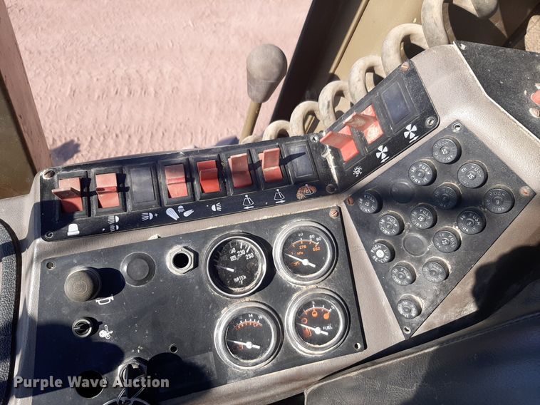 image for item DP2612 1986 Champion 710A motor grader