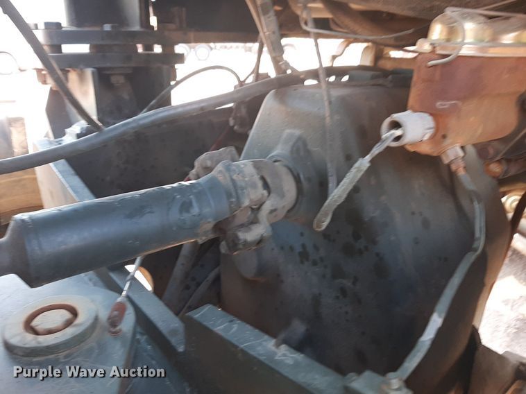 image for item DP2612 1986 Champion 710A motor grader