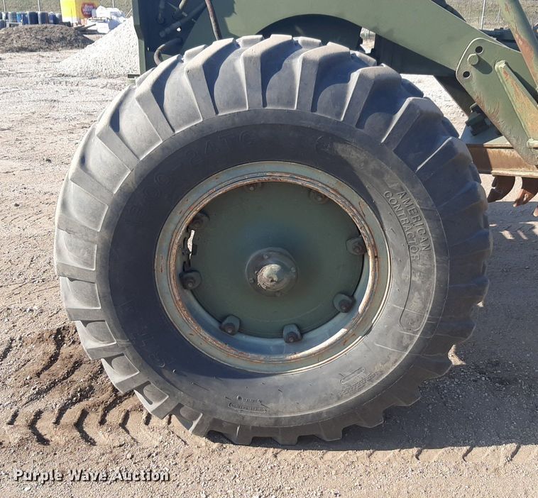 image for item DP2612 1986 Champion 710A motor grader