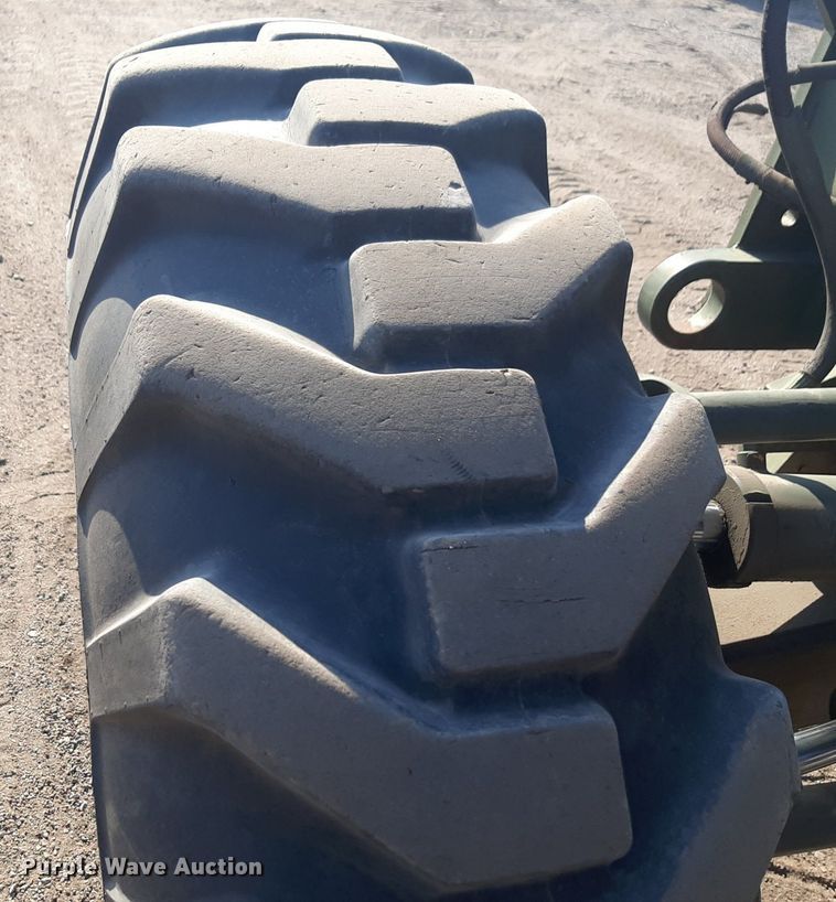 image for item DP2612 1986 Champion 710A motor grader