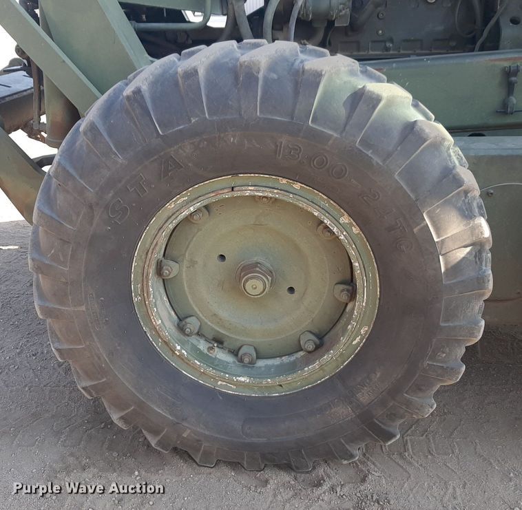 image for item DP2612 1986 Champion 710A motor grader