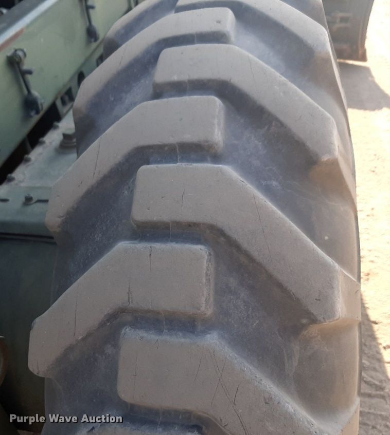 image for item DP2612 1986 Champion 710A motor grader