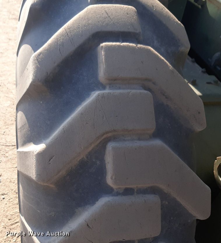 image for item DP2612 1986 Champion 710A motor grader