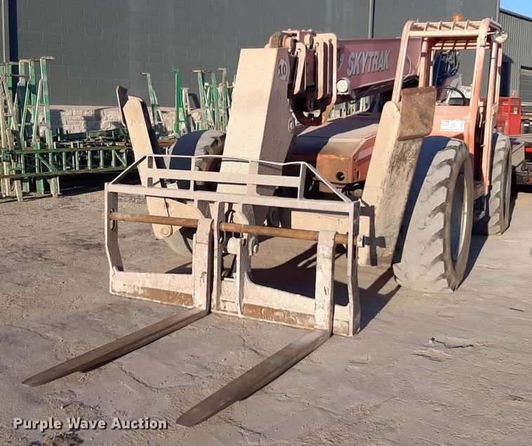 image for item DP2626 2007 Skytrak 10054 telehandler