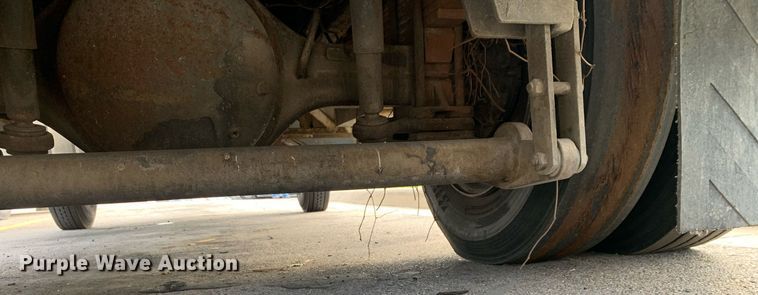 image for item DP8789 2008 GMC 7500 bucket truck