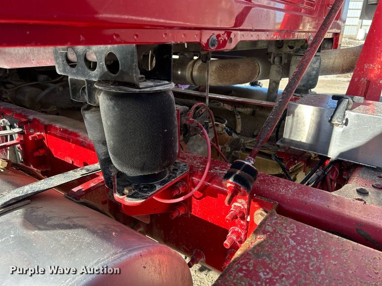 image for item DQ1086 2006 Mack CHN613 dump truck