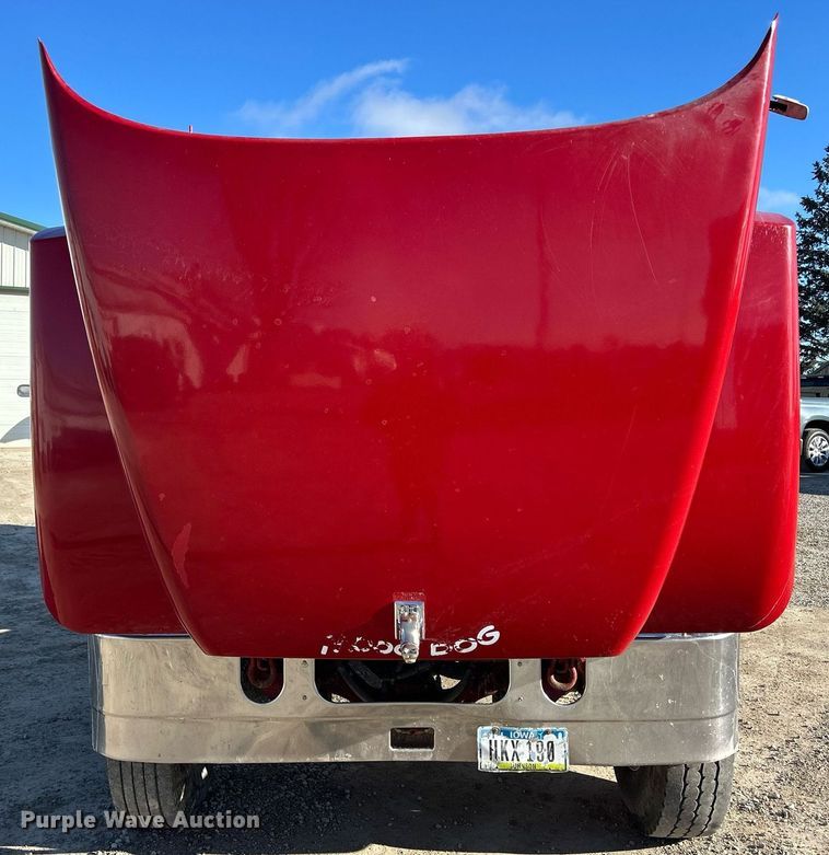 image for item DQ1086 2006 Mack CHN613 dump truck