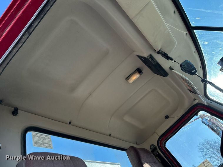 image for item DQ1086 2006 Mack CHN613 dump truck