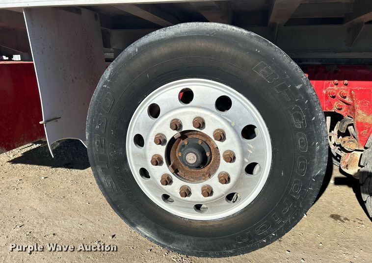 image for item DQ1086 2006 Mack CHN613 dump truck