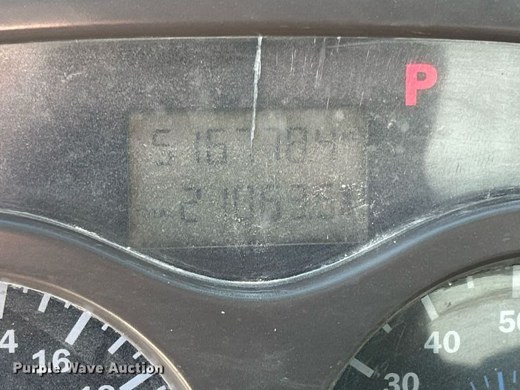 image for item DQ1086 2006 Mack CHN613 dump truck