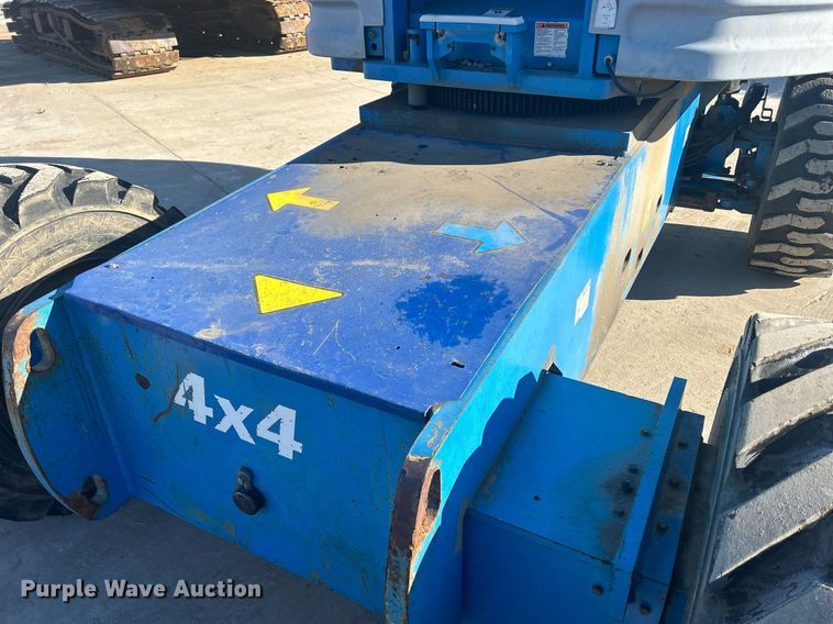 image for item DS0807 2007 Genie S-85 boom lift