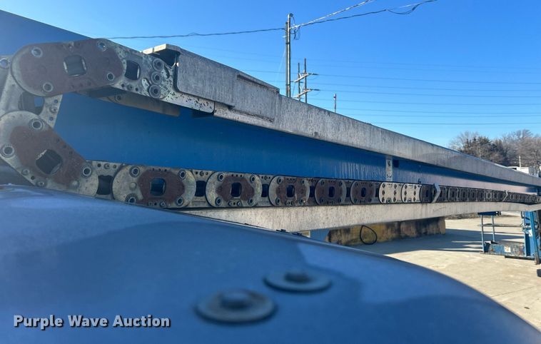 image for item DS0807 2007 Genie S-85 boom lift