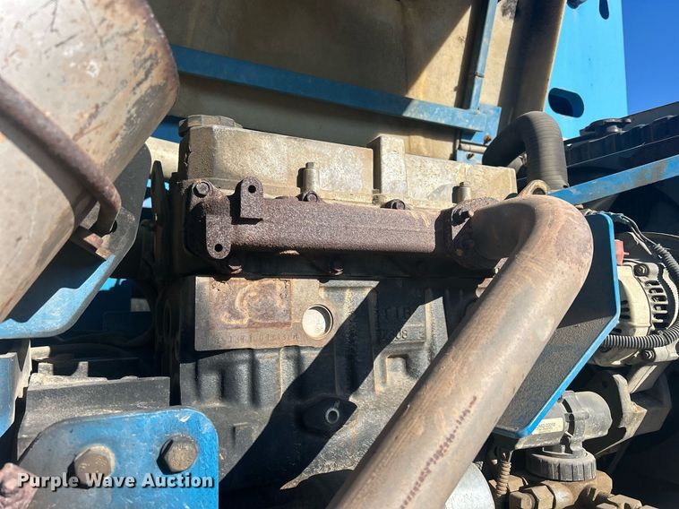 image for item DS0807 2007 Genie S-85 boom lift