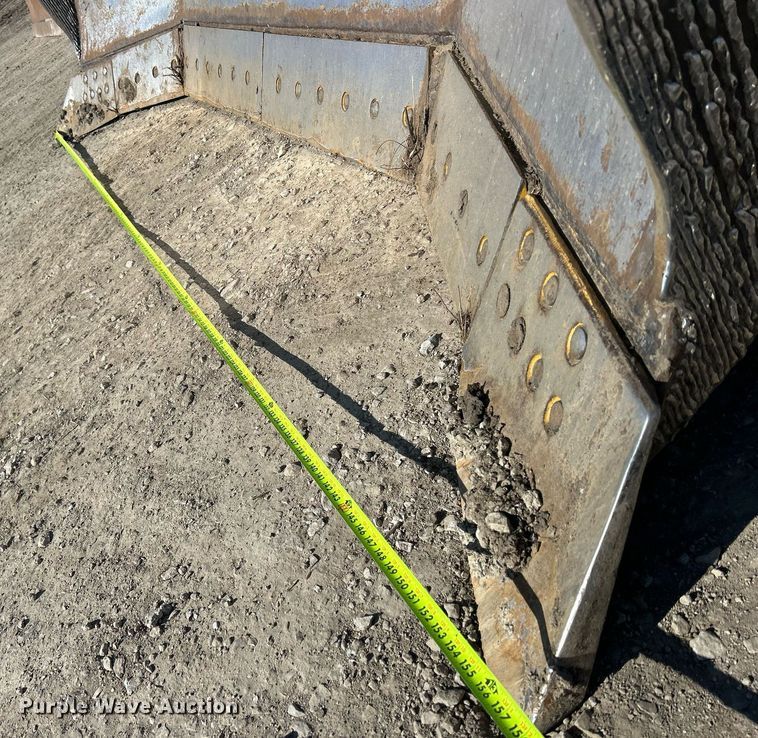 image for item DS0808 1998 Caterpillar D7R dozer