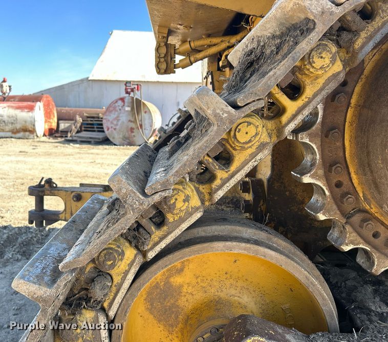 image for item DS0808 1998 Caterpillar D7R dozer