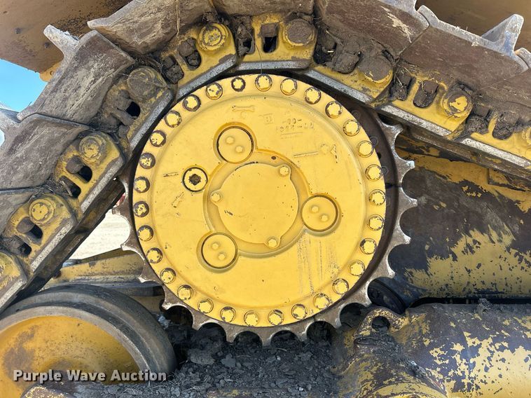 image for item DS0808 1998 Caterpillar D7R dozer