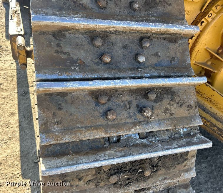 image for item DS0808 1998 Caterpillar D7R dozer