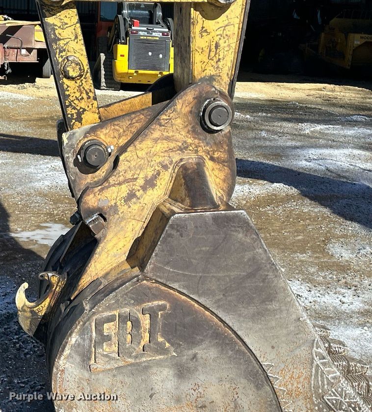 image for item DS0812 1997 Caterpillar 312BL excavator