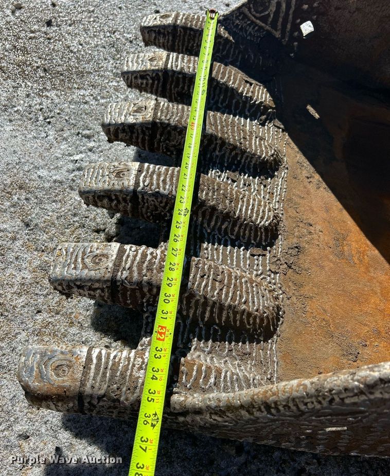 image for item DS0812 1997 Caterpillar 312BL excavator