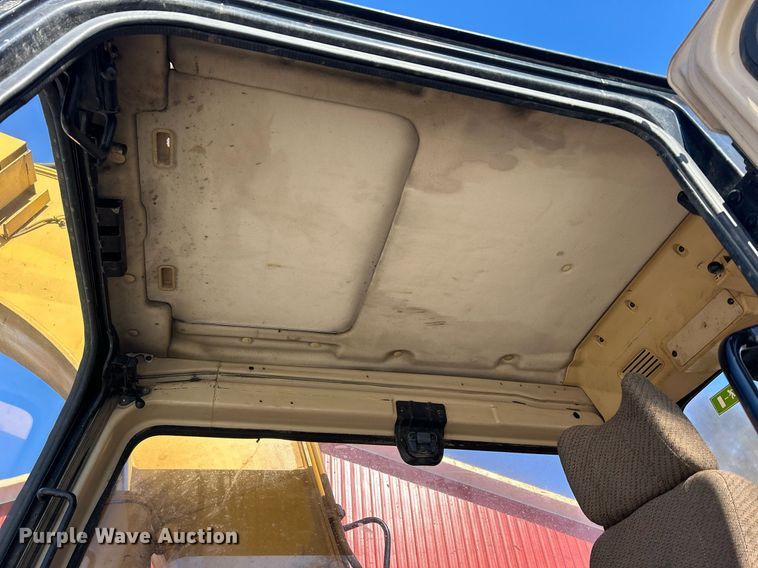 image for item DS0812 1997 Caterpillar 312BL excavator