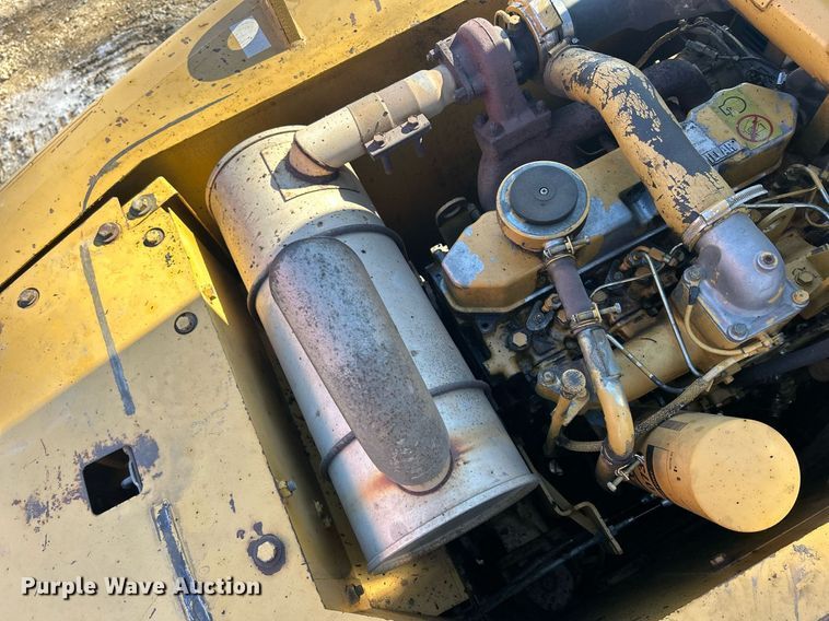 image for item DS0812 1997 Caterpillar 312BL excavator