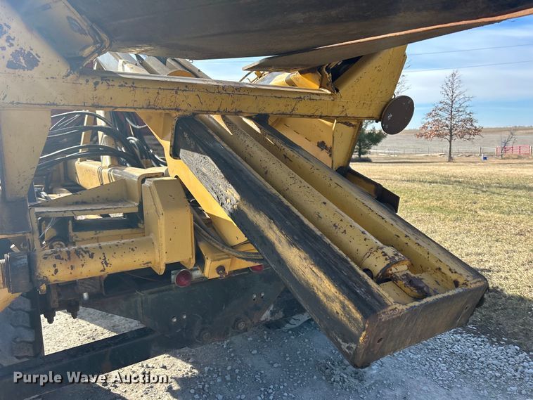 image for item DS0814 1972 Ford F600 with Vermeer tree spade