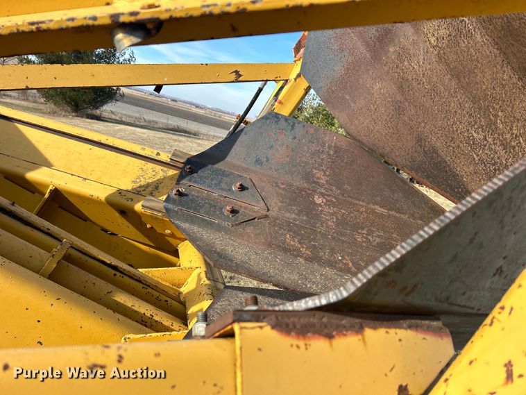 image for item DS0814 1972 Ford F600 with Vermeer tree spade