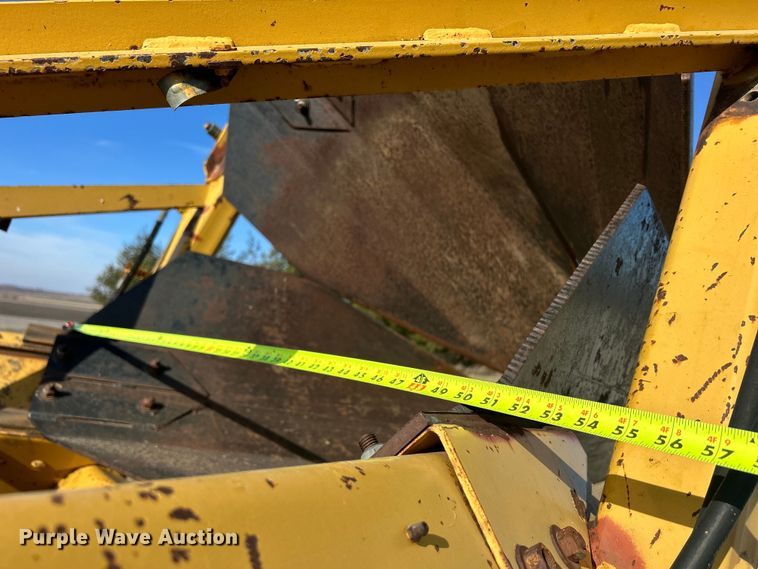 image for item DS0814 1972 Ford F600 with Vermeer tree spade