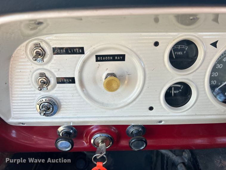 image for item DS0814 1972 Ford F600 with Vermeer tree spade