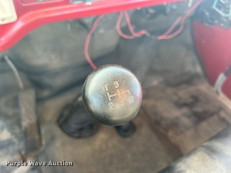 image for item DS0814 1972 Ford F600 with Vermeer tree spade