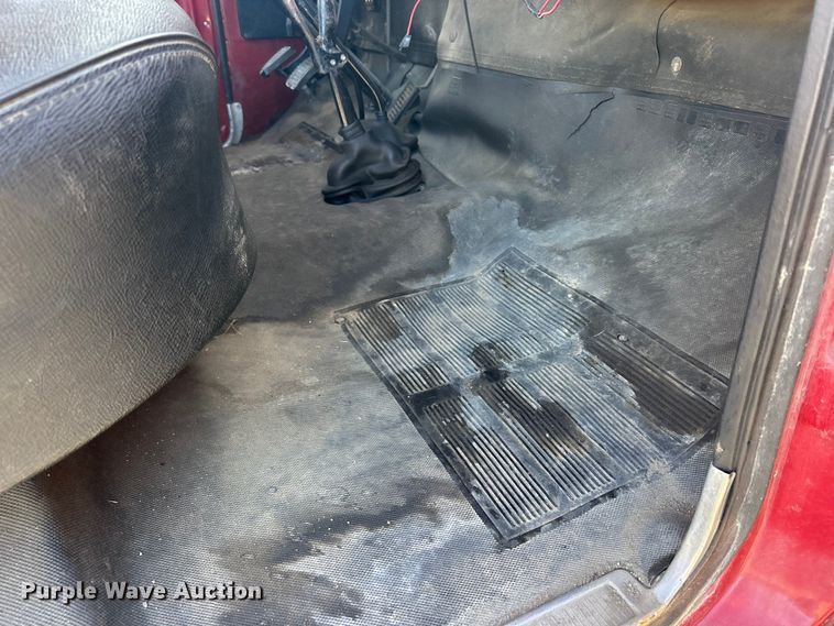 image for item DS0814 1972 Ford F600 with Vermeer tree spade