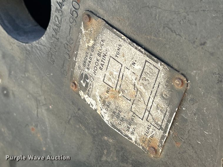 image for item DS0815 1988 Grove  4425G crane